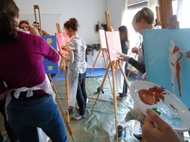 Workshop naaktmodel schilderen in Antwerpen België tijdens vrijgezellenfeest